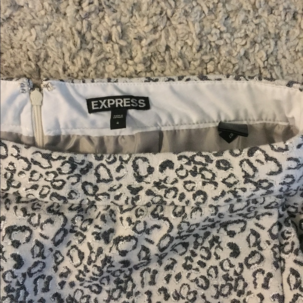 ✅ Express skort - Picture 3 of 3